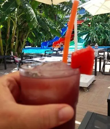 Courtyard Long Beach, северный кипр, бассейн, терраса, 500м от моря Daire