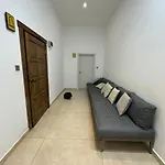 Modern Pool & Terrace 5 Min To At Courtyard Long Apartment