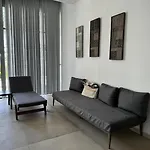 Apartment Modern Pool & Terrace 5 Min To At Courtyard Long