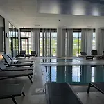 Apartment Modern Pool & Terrace 5 Min To At Courtyard Long *