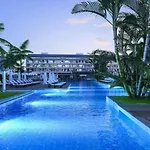 Apartment Modern Pool & Terrace 5 Min To At Courtyard Long