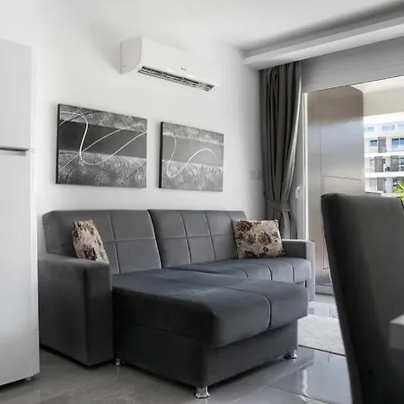 Apartament Courtyard Long Beach, северный кипр, бассейн, терраса, 500м от моря *