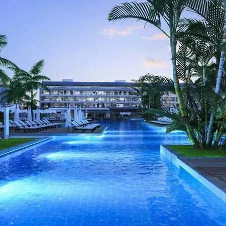 شقة Modern Pool & Terrace 5 Min To At Courtyard Long