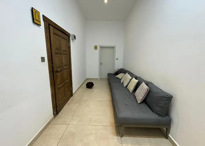 Courtyard Long Beach, северный кипр, бассейн, терраса, 500м от моря 公寓